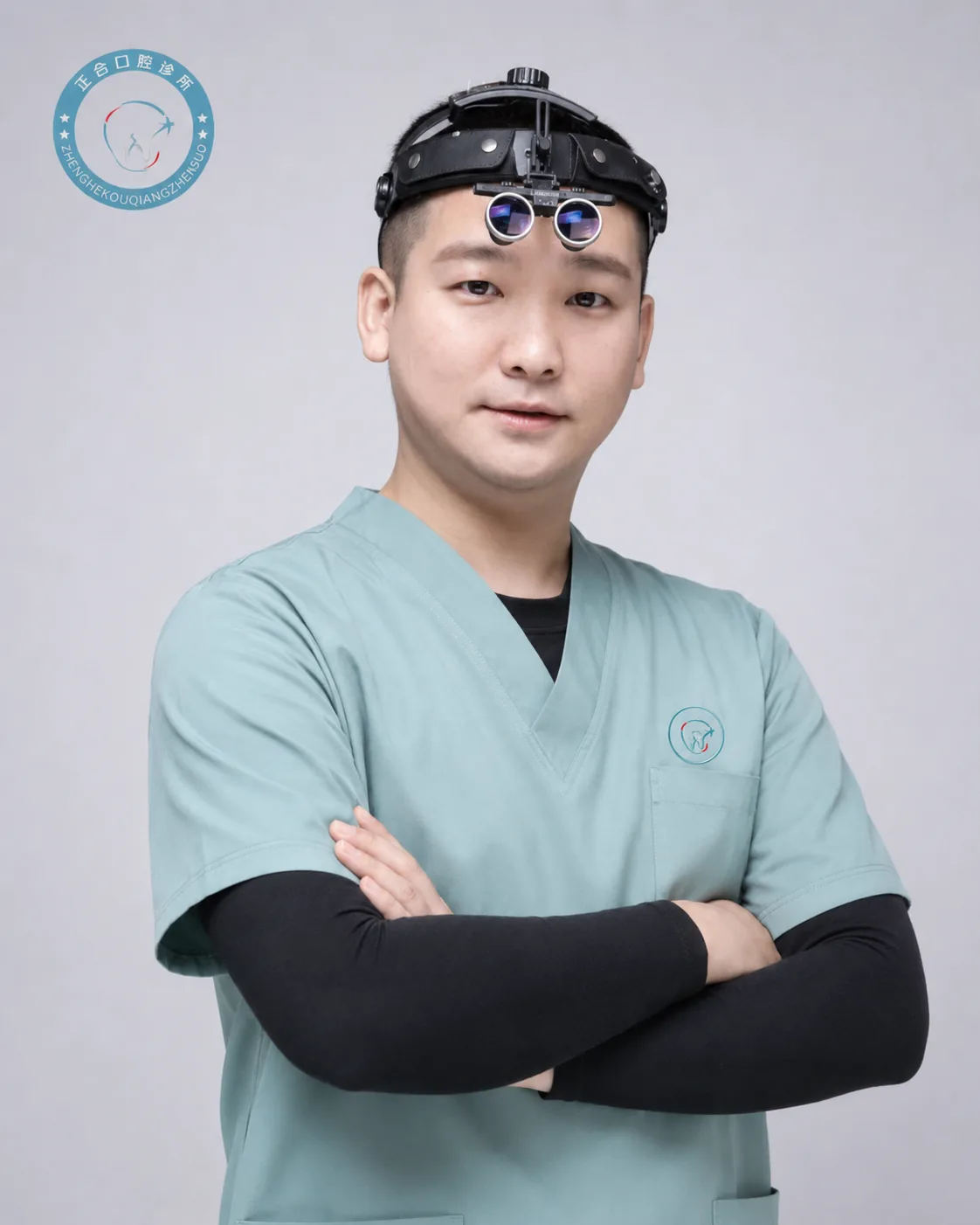 廖如意执业医师 / 种植学科带头人形象照