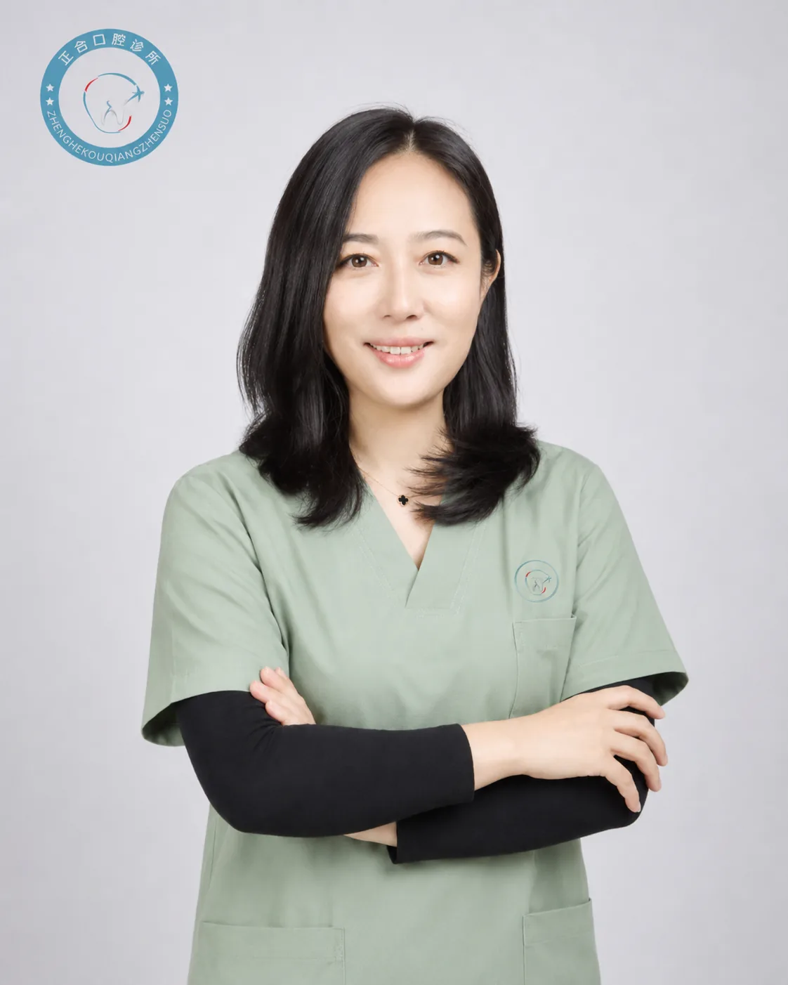 张佳瑜主治医师 / 正畸学科带头人 / 门诊负责人形象照